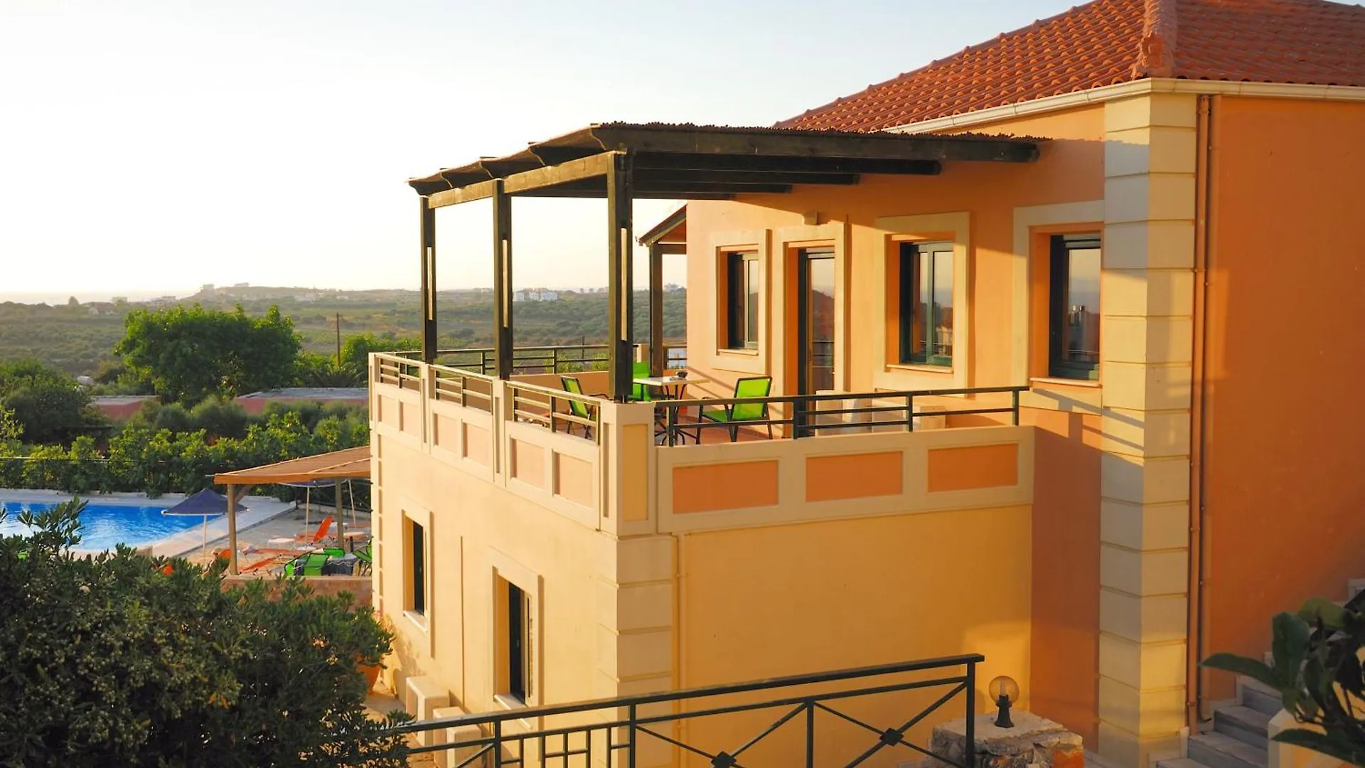 Aloni Suites Chorafakia