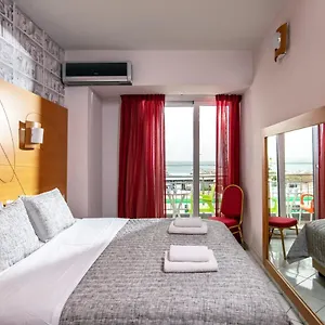 3* Ξενοδοχείο Life