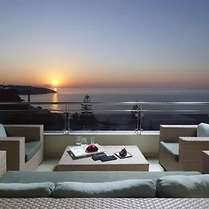 4* Ξενοδοχείο Macaris &