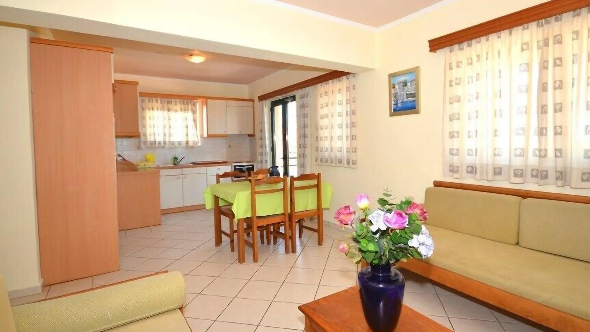 Appart hôtel Aloni Suites Chorafakia